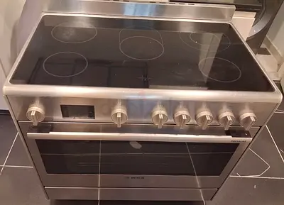 Bosch series 6 electric cooking range