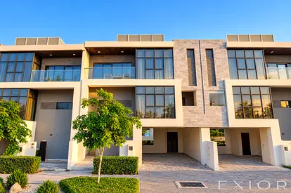 3BR Villa | Private Garden | Unfurnished