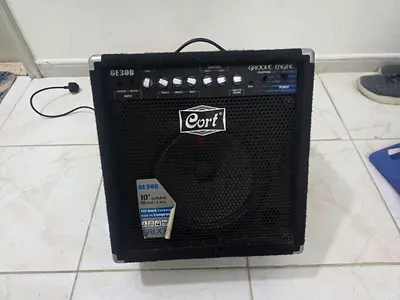 CORT BASS AMPLIFIER GE30B