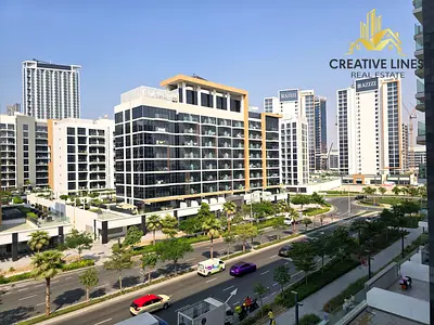 BOULEVARD VIEW •• READY TO MOVE STUDIO