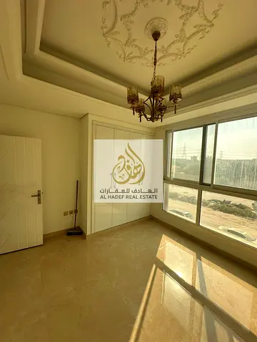 🏢 3-Bedroom Apartment for Annual Rent – Al Mowaihat 3, Ajman ✨ Second tenant – like new! 🏠 Apartment Features: 🛏️ 3 Bedrooms and a living room