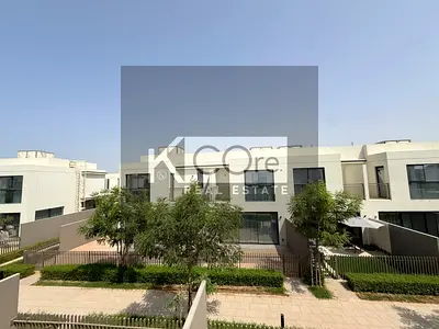 2-BEDROOM TOWNHOUSE FOR SALE I MODERN LIVING