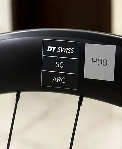 DT Swiss ARC 1400 DICUT 50 Carbon Disc Wheelset