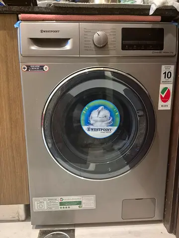 Westpoint Front Load Washing Machine 7kg - Silver, Good Working Condition