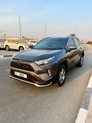 Toyota Rav 4 XLE 2022 4X4 AWD - American Specs - Excellent Condition