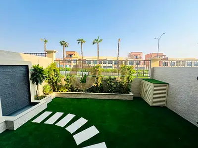 SPACIOUS I GARDEN & BALCONY I CLOSED KITCHEN