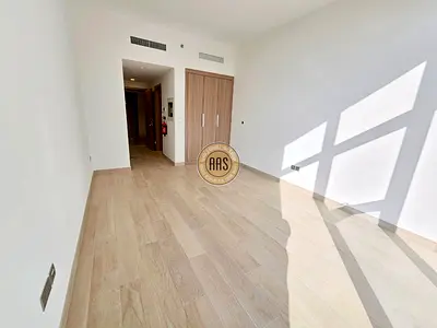 Super Huge luxurious spacious with ac, amenities free