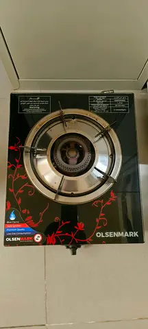 Olsenmark Single Burner Gas Stove (Glass Top) - Good Condition