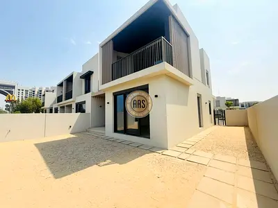 NO COMMISSION | BRAND NEW COMMUNITY || 4BHK+MAID ROOM TH FOR RENT