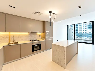 FITTED KITCHEN | PRIVATE POOL | ELEGANT 1BHK
