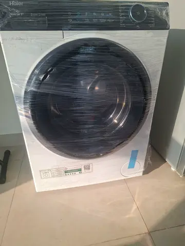 Front-load washing machine - good condition