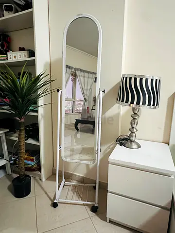 MIRROR 30 AED