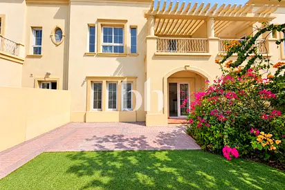 Beautifully Maintained | Single Row | Vacant