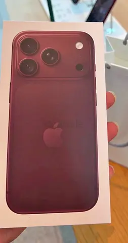 Apple iPhone 18 Pro Max 256 GB - Burgundy (sealed box) - TDRA Version.