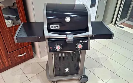 Weber Spirit Gas BBQ Grill – Premium Condition