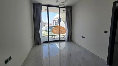 BRAND NEW I CORNER UNIT I POOL VIEW
