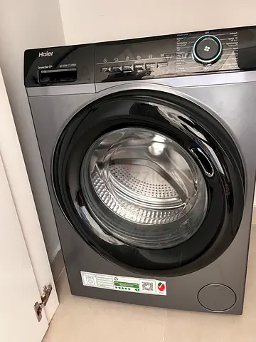 Haier Front Load Washing Machine - 8kg, Good Working Condition