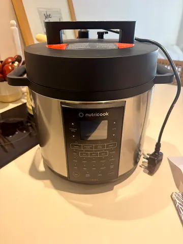 Nutricook Electric Multicooker smart pot3 - 6L, Multiple Functions, Excellent Condition