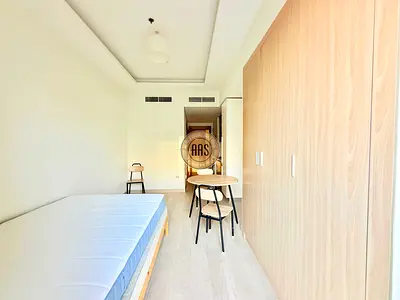 Very hot offer •• spacious layout •• chiller free •• Ready to move •• huge size