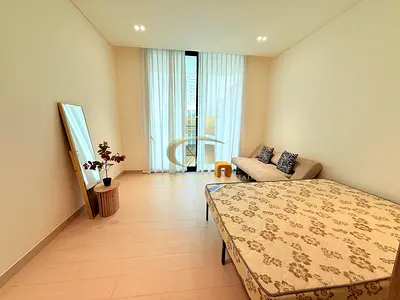 CORNER UNIT | POOL VIEW | STUDIO | MULTIPLE CHEQUES