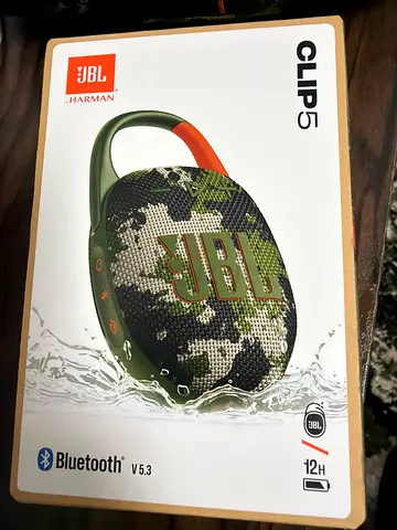 JBL Clip 5 Portable Bluetooth Speaker (Camouflage) - Brand new