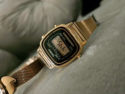 Vintage Casio Digital Gold Tone Women's Watch - Working