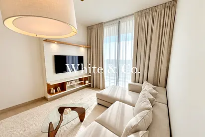Top Furniture | Low Floor | Vacant Apt