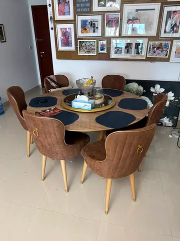 Round Wooden Dining Table with 6 Upholstered Chairs - Good Condition