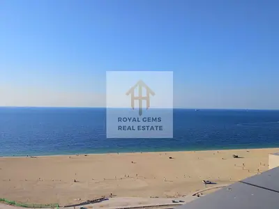 Full seaview upgraded two bedrooms vacant
