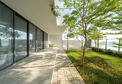 Beachfront 4BR Villa with Rooftop Terrace & Garden