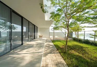 Beachfront 4BR Villa with Rooftop Terrace & Garden