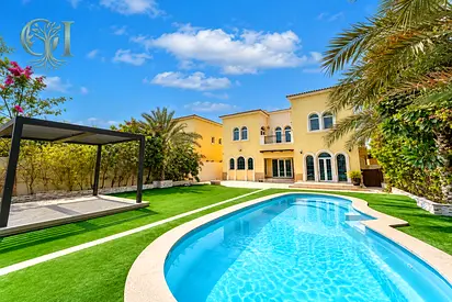 Modern Villa | Vacant from December 11th | Viewings Available
