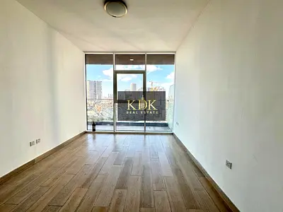 unfurnished | Marina Skyline View | High floor