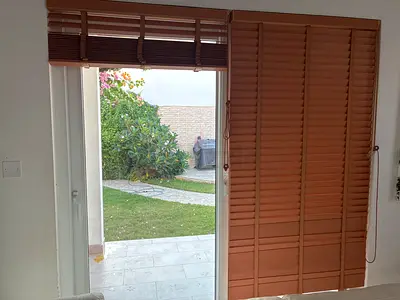 Wooden Venetian Blinds / Plantation Shutters (Set) - perfect Condition