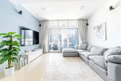 Upgraded | Marina View | Vacant