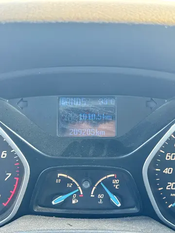 Ford Focus 2012 GCC Specs, Well Maintained, 2nd Owner, Reason for Selling is Relocation.