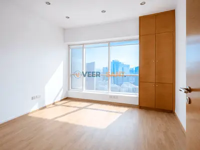 Fitted Office with Partitions | Near Metro & Sheikh Zayed Road