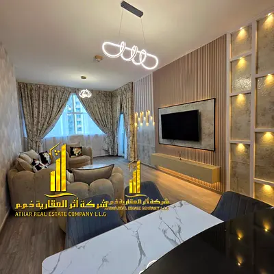 لراغبي الفخامة والتميز شقة فاخرة للايجار الشهري غرفة وصالة باطلالة مفتوحة مفروشة بالكامل باثاث راق جدا مع مطبخ مجهز بالكامل بأحدث الاجهزة ✨