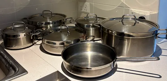 KORKMAZ 11-pce Stainless Steel Cookware Set — Pots, Pans & Lids (Excellent Condition)