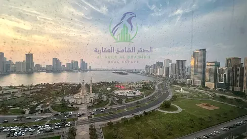 أجمل غرفين وصالة تشطيب تشطيب حديث ثاني ساكن خزائن وأطلالات مفتوحة بحرية
