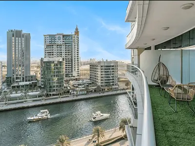 Marina View 2BR | 2 Parkings | Spacious Layout