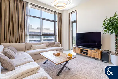 Great Condition | Golf + Park View | Vacant