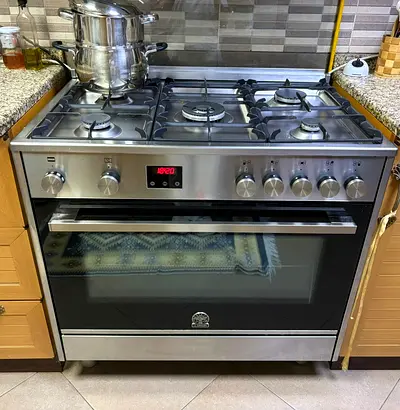 Gas Cooker with Electric Oven