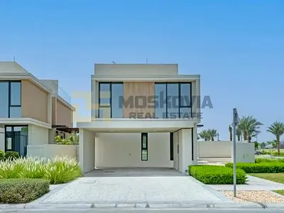 Luxury Villas | Exclusive Facilities | Strategically Located| Resale