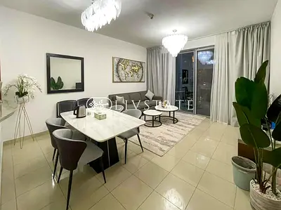 Boulevard view | Mid Floor | Premium appliances