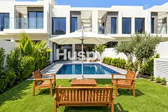 Large Plot | Private Pool | Golf Community