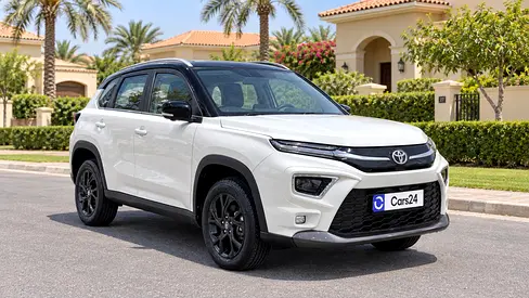 AED 1,081/m | 0 DP | Free 3 Months Warranty | Service History | TOYOTA URBAN CRUISER 2025