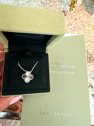 Vancleef necklace