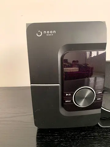 Noon West desktop amplifier / mini stereo amplifier - good condition