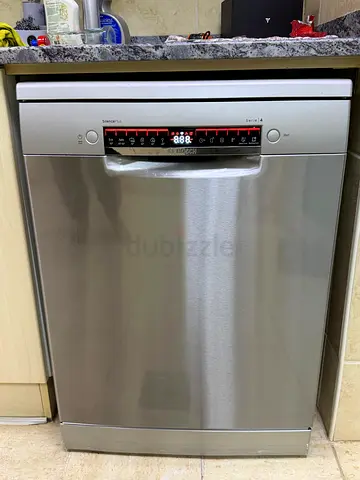 Bosch Series 4 Dishwasher three racks WiFi System